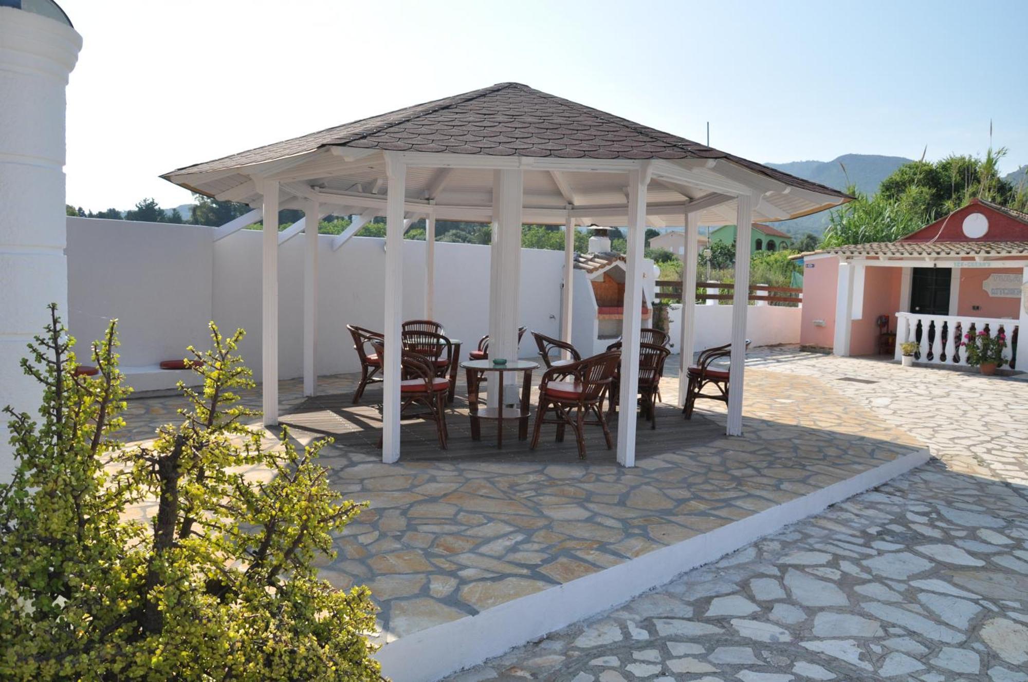 Tassos Apartments Corfu  Esterno foto