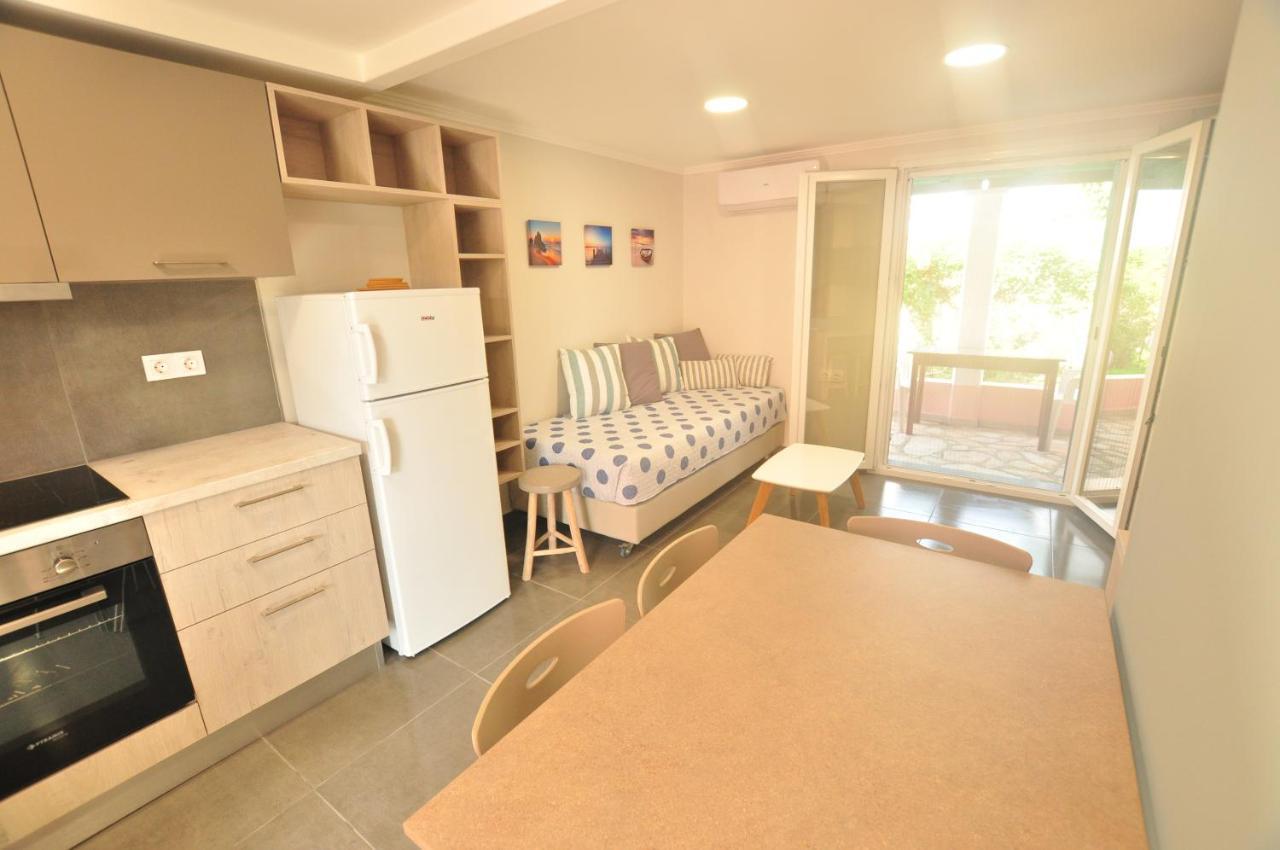Tassos Apartments Corfu  Esterno foto